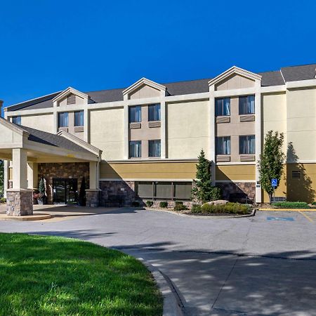 Comfort Inn & Suites Kansas City - Northeast Exterior photo